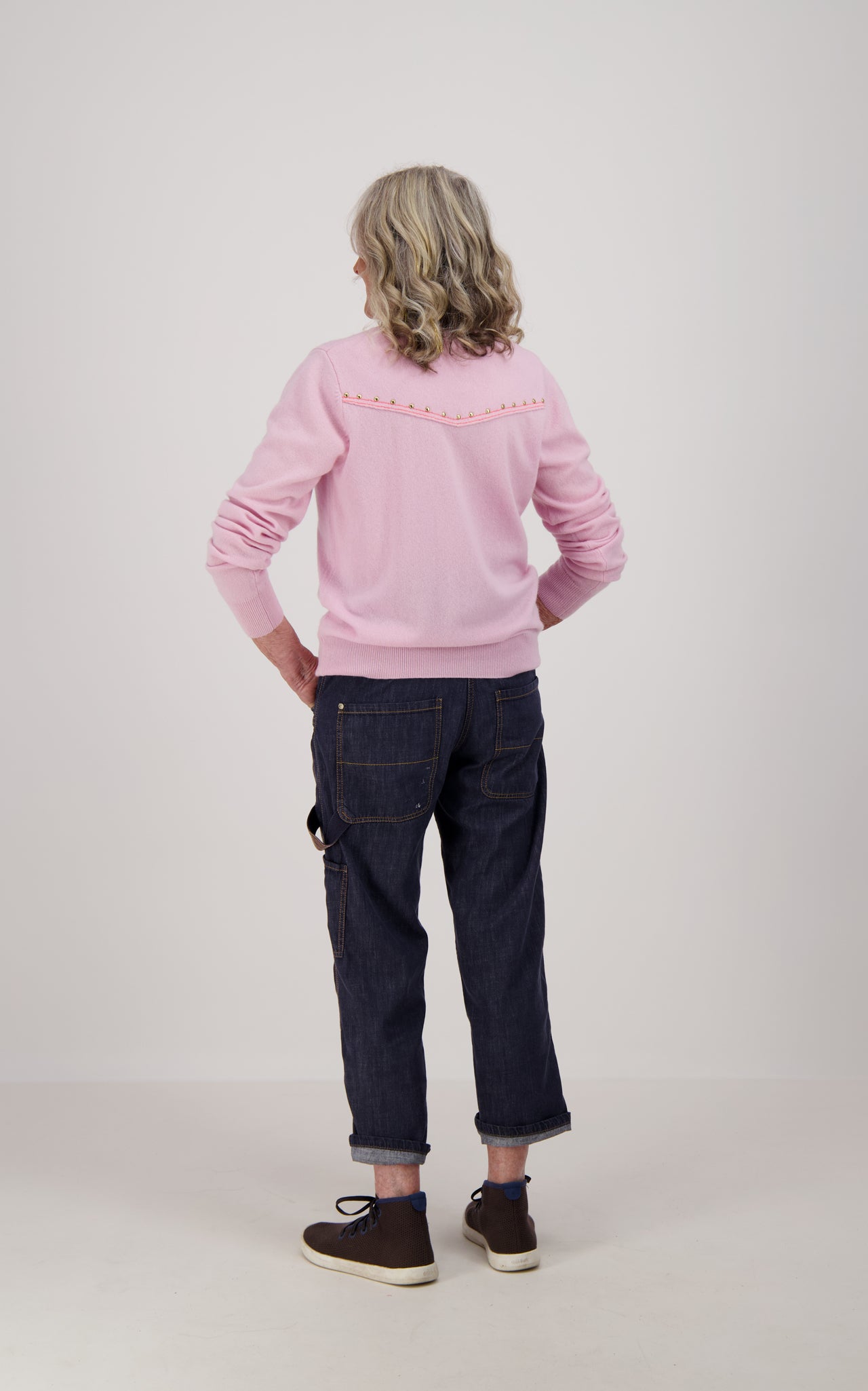 Pom Stud Pale Pink